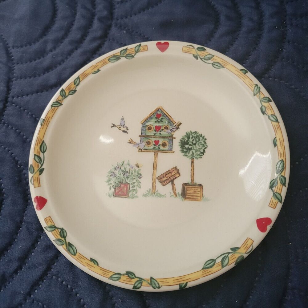 Thomson Pottery Birdhouse Bread Plates 6 3/8 Birds Red Hearts Blue Jay  set of 5